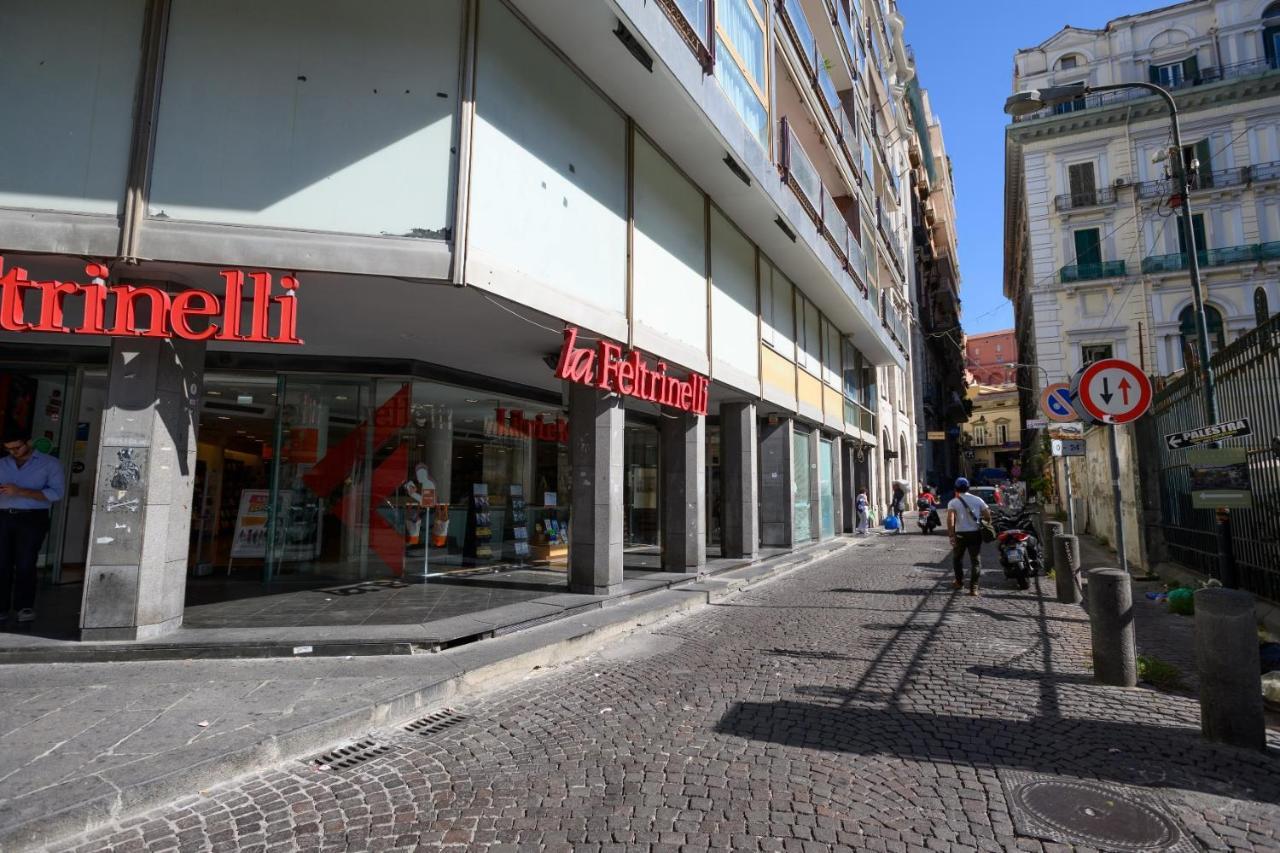 Nipare Suite - Dimore Partenopee Napels Buitenkant foto