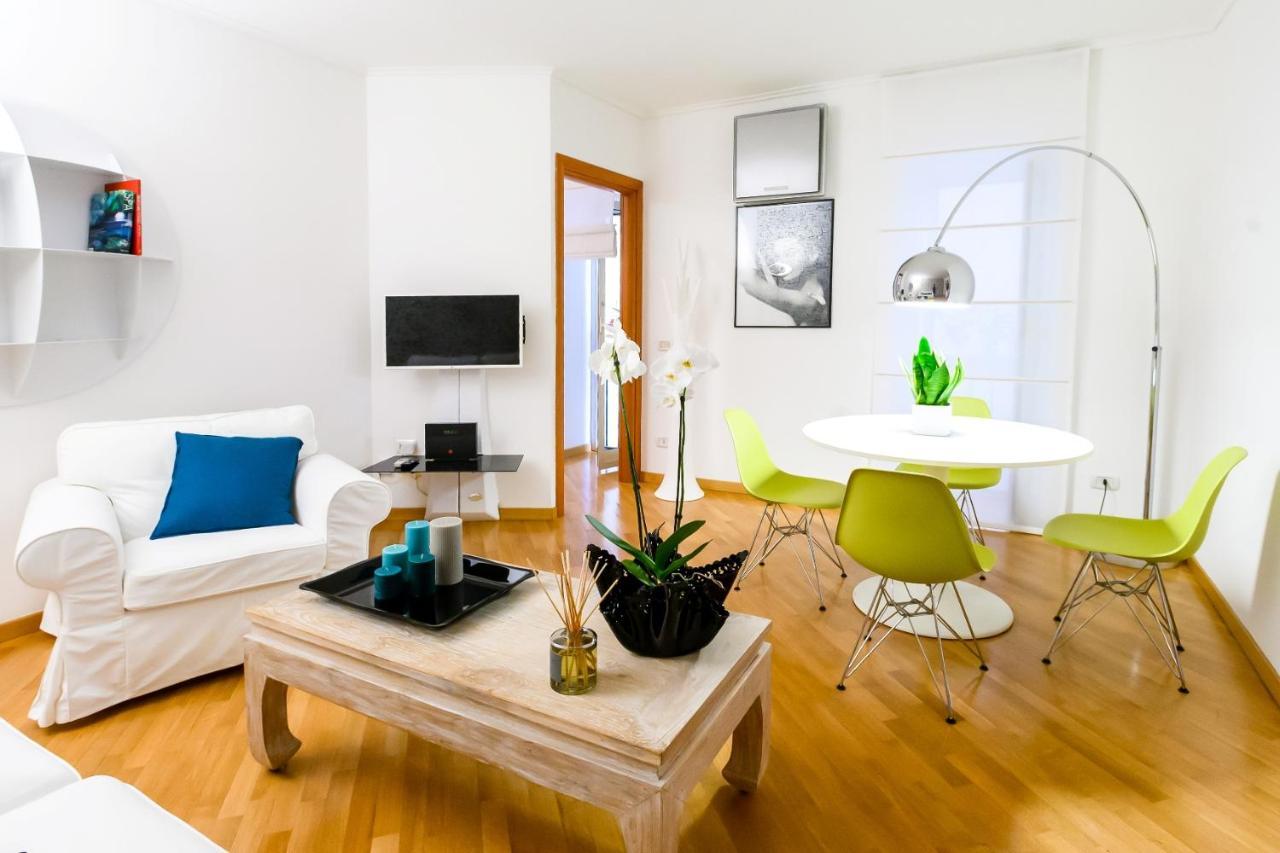 Nipare Suite - Dimore Partenopee Napels Buitenkant foto