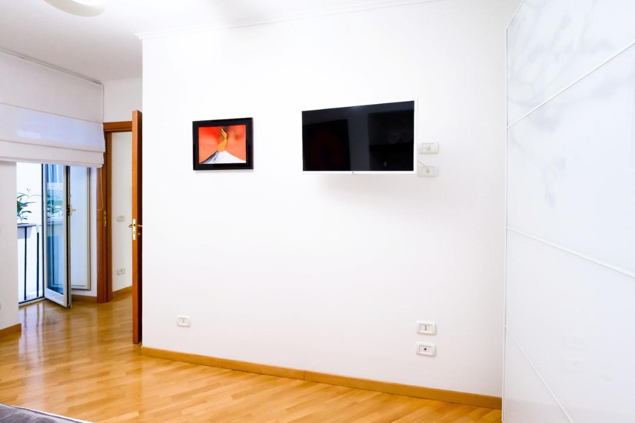 Nipare Suite - Dimore Partenopee Napels Buitenkant foto