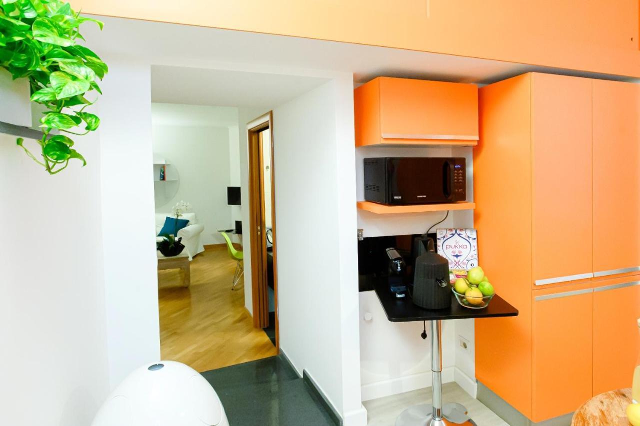 Nipare Suite - Dimore Partenopee Napels Buitenkant foto