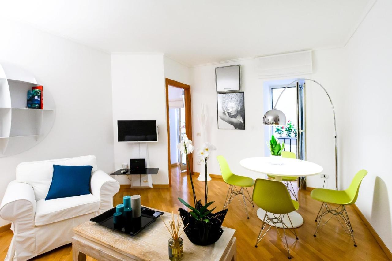Nipare Suite - Dimore Partenopee Napels Buitenkant foto